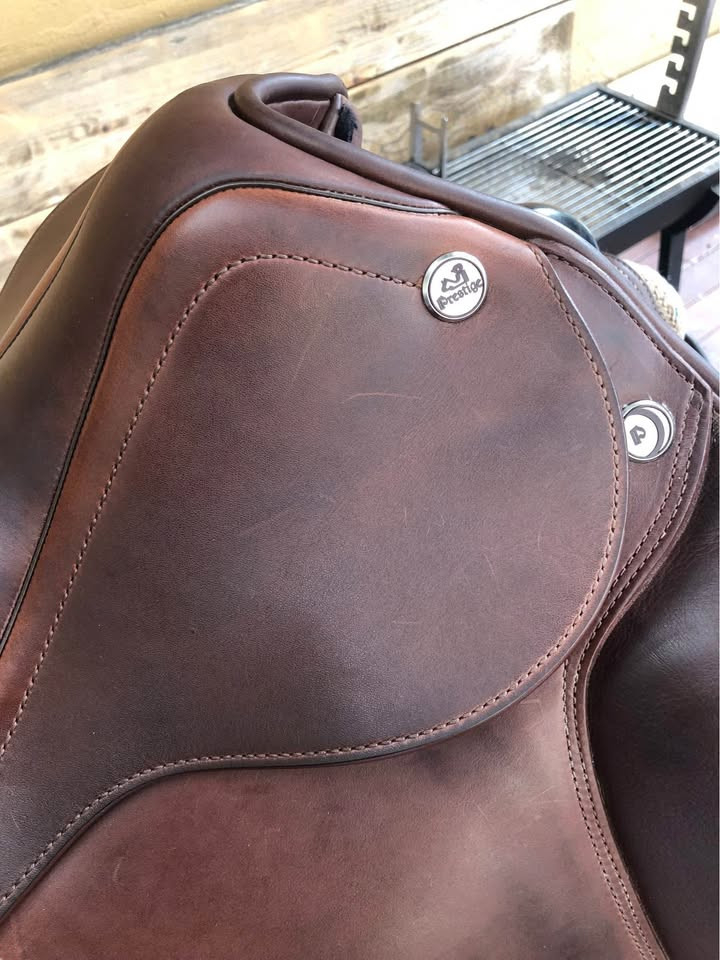 Prestige D1-X Zero Dressage Saddle - Image 7